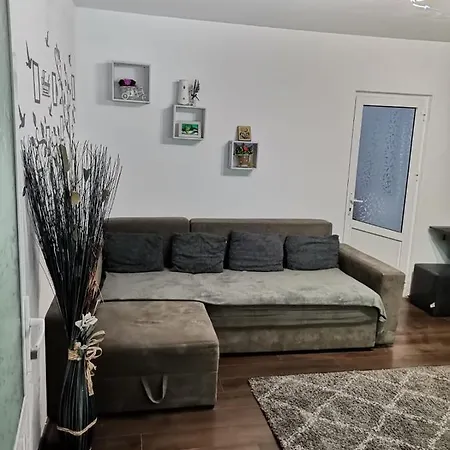 Mara House Apartment *